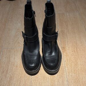 Bernardo Sonja black leather boots (Sz 6.5)